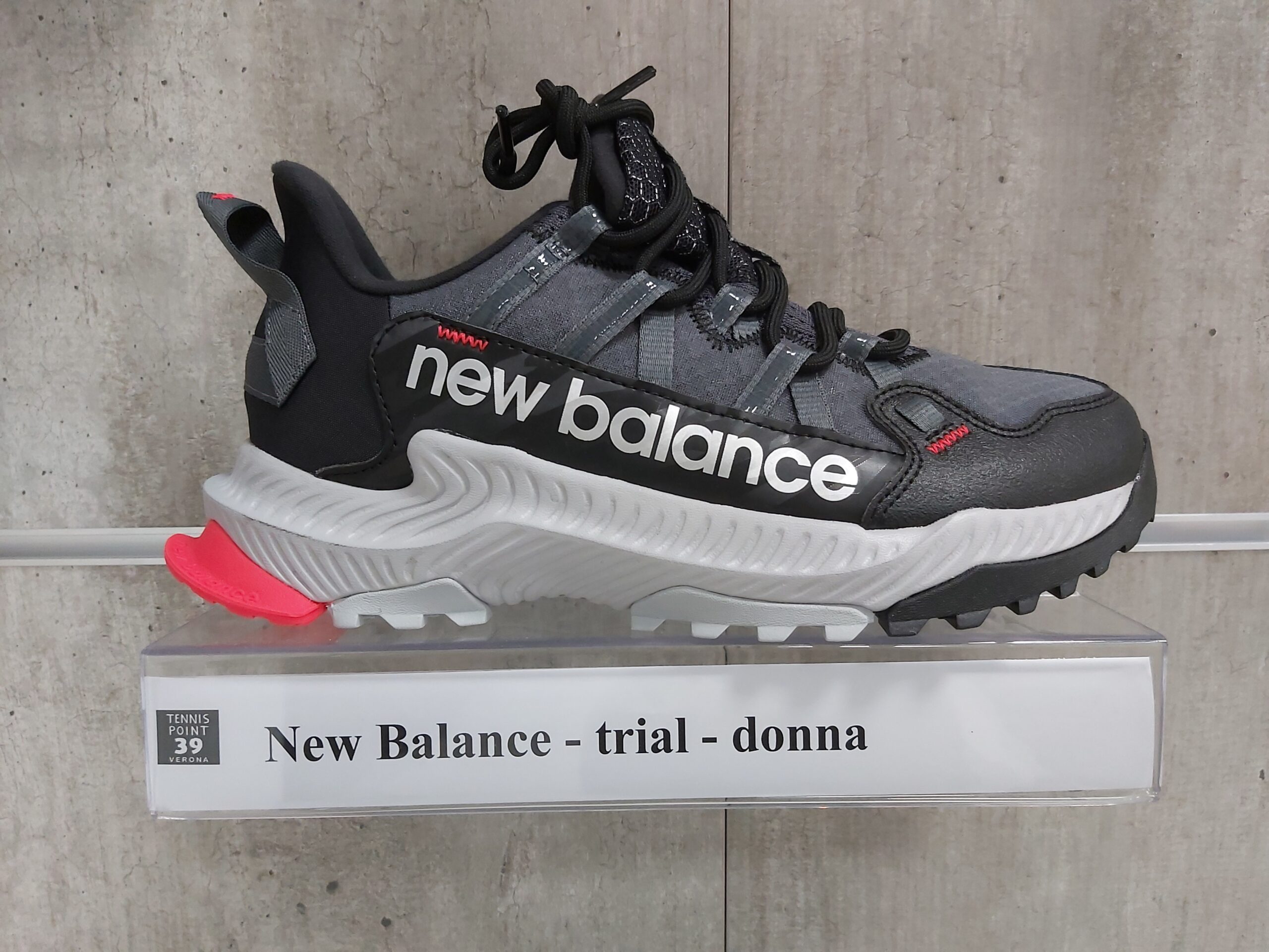Shando ruju new balance deals